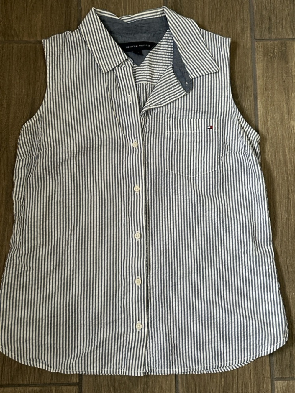 Tommy Hilfiger Navy and White Striped Sleeveless Button-Down Shirt. Size SP